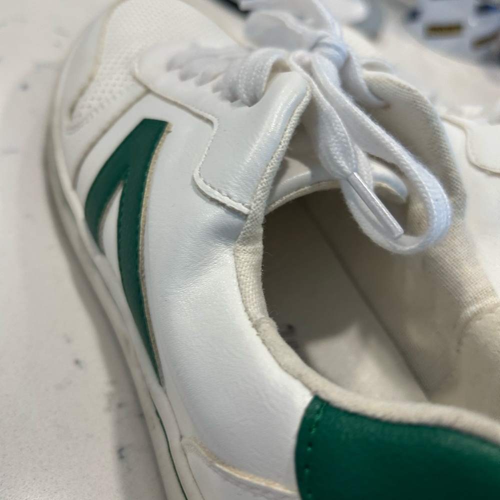 Mia White And Green Tennis Shoes - Picture 2 of 5